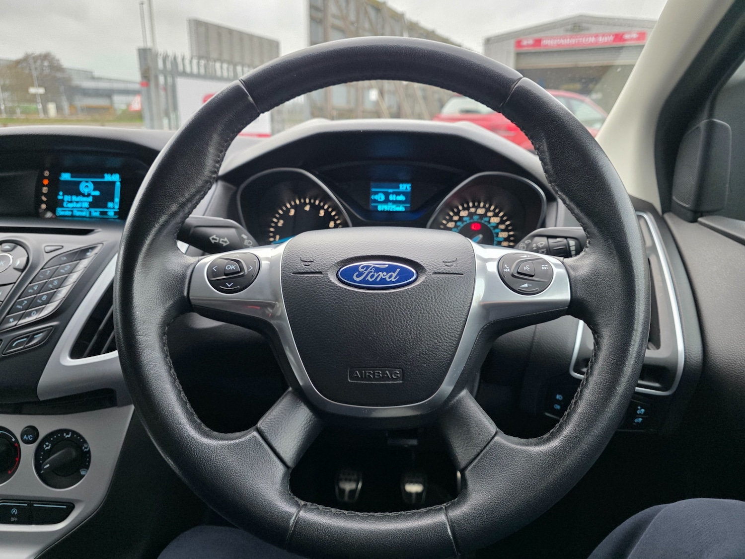 Used Ford Focus 2014 for sale - 76722389: Photo 27