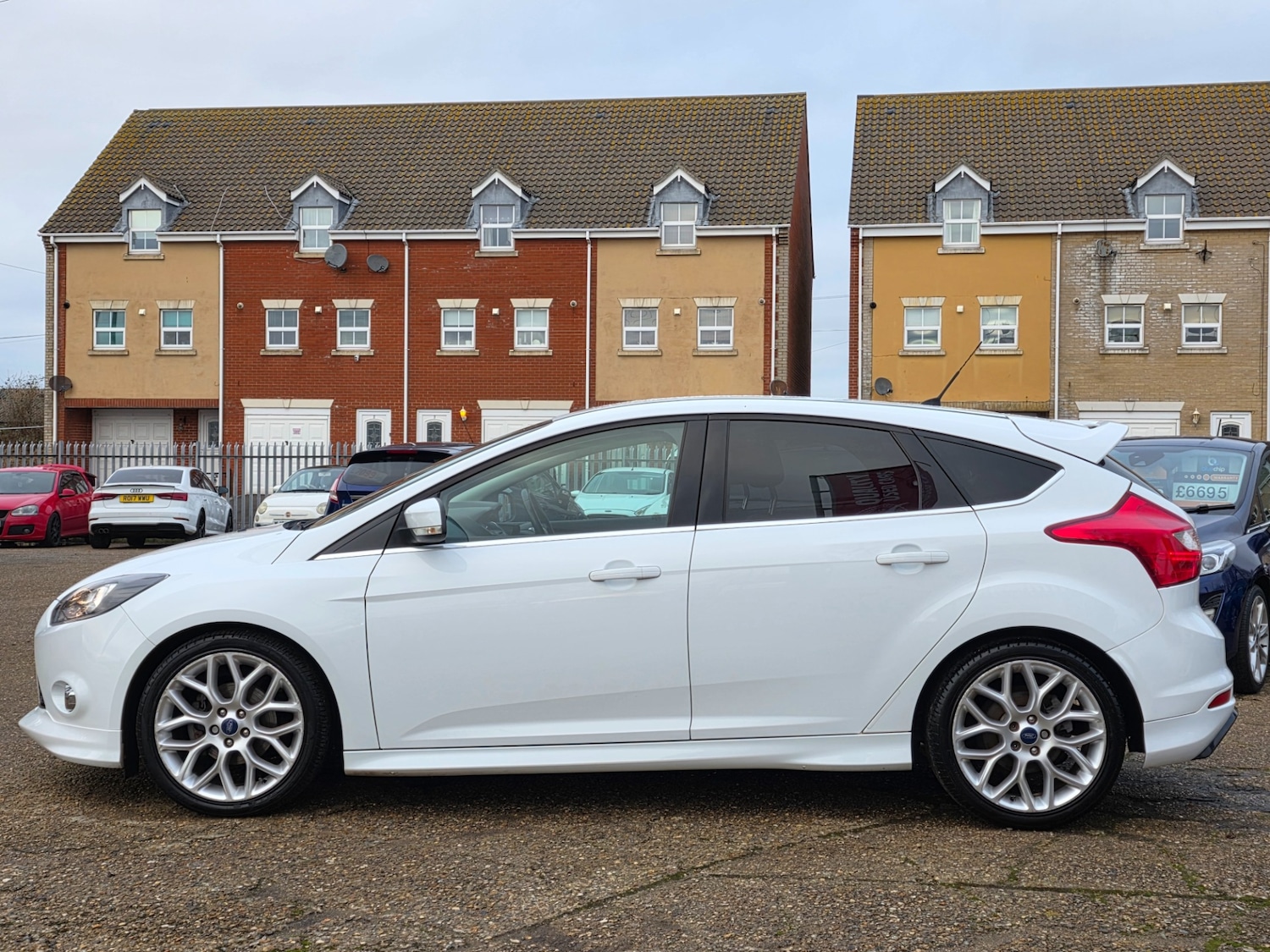 Used Ford Focus 2014 for sale - 76722389: Photo 6