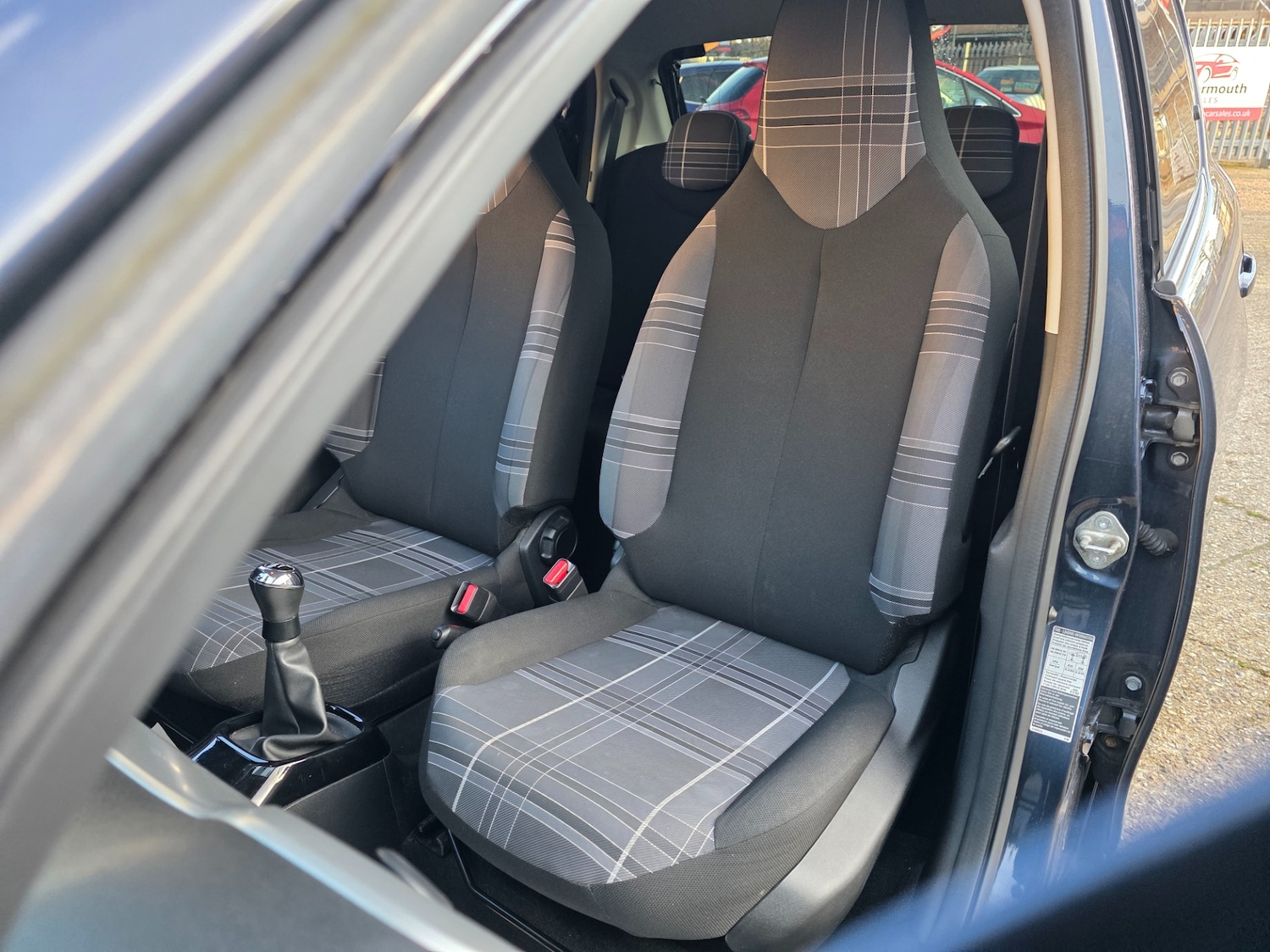 Used Peugeot 108 2017 for sale - 76559883: Photo 16