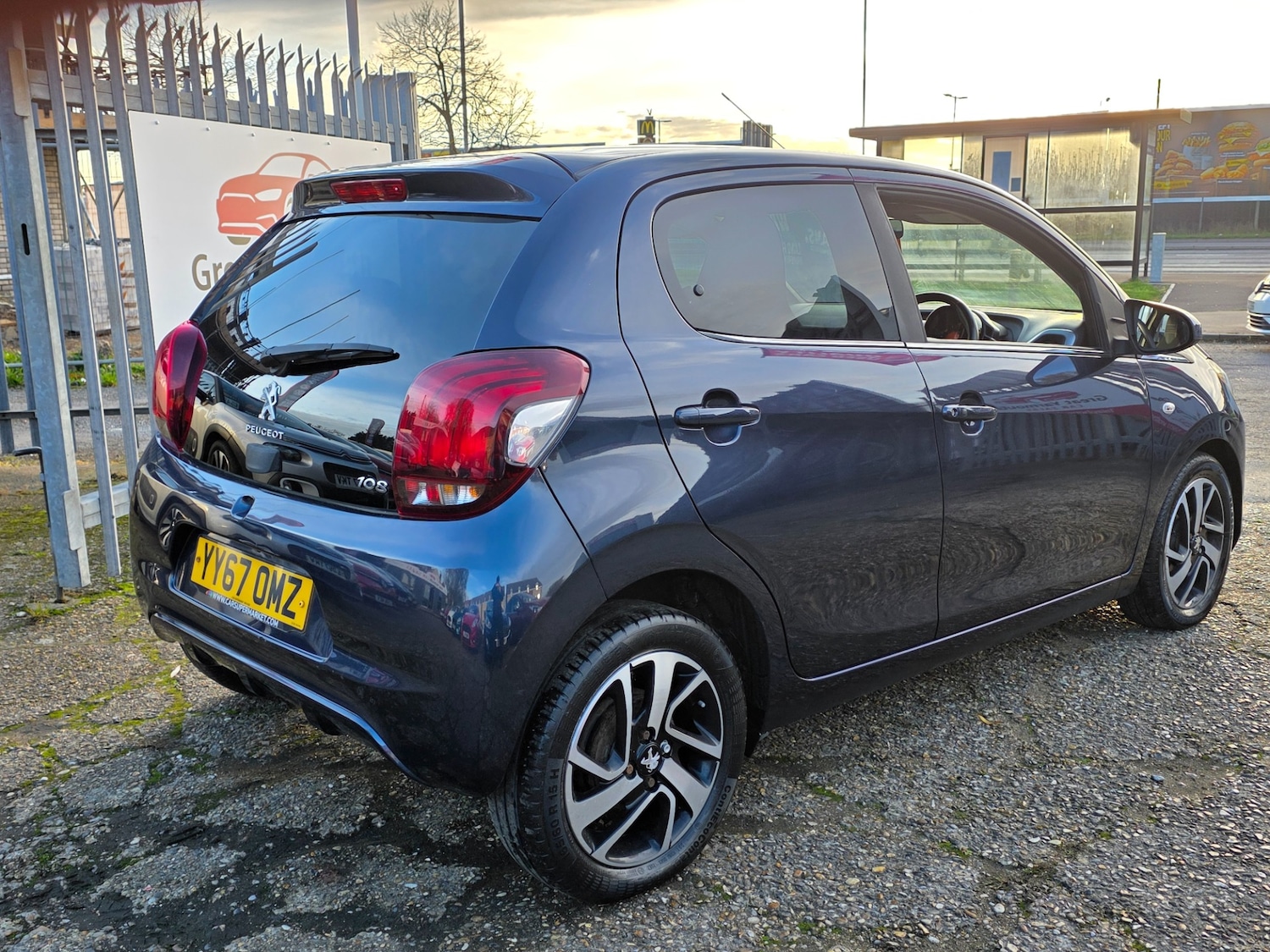 Used Peugeot 108 2017 for sale - 76559883: Photo 4