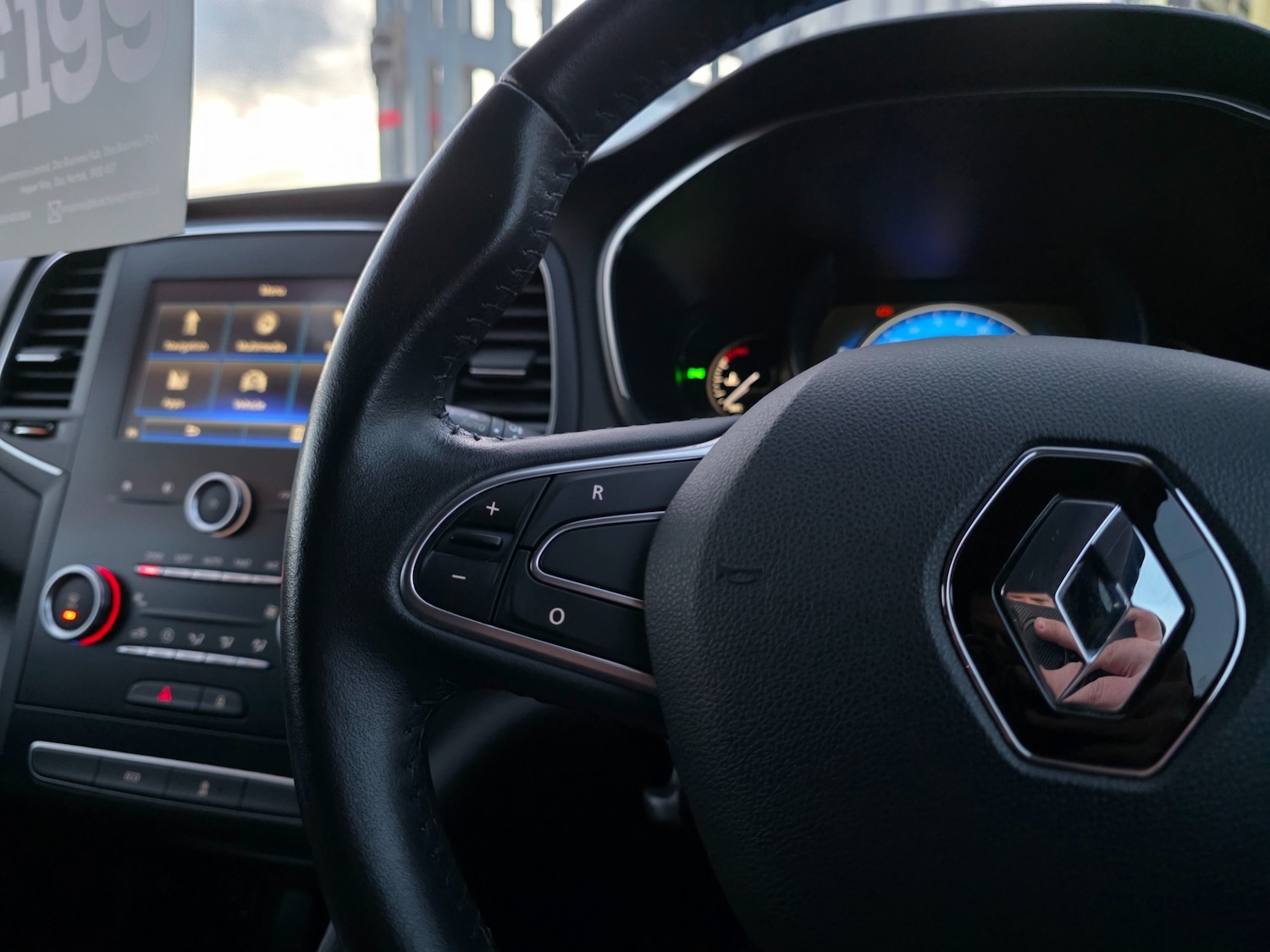 Used Renault Megane 2017 for sale - 76440012: Photo 38