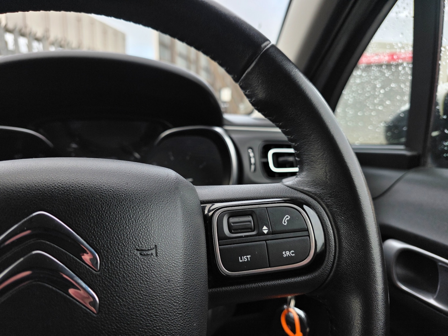 Used Citroen C3 2017 for sale - 76449555: Photo 28