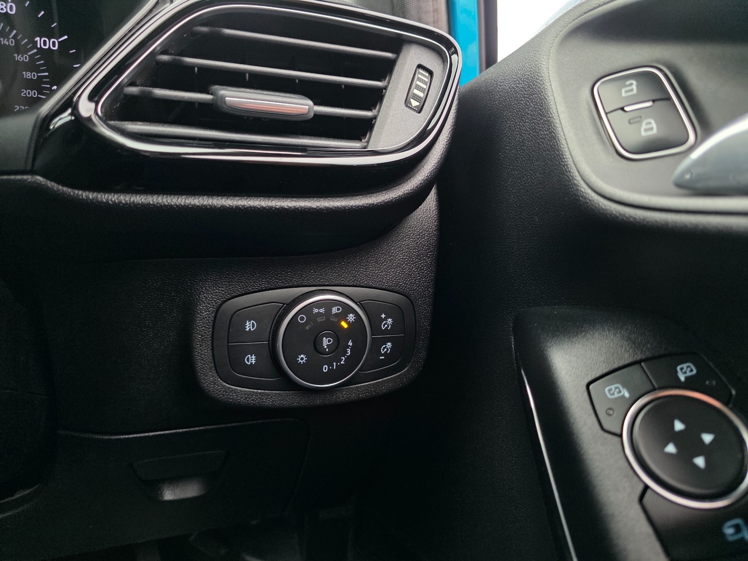 Used Ford Fiesta 2017 for sale - 76492463: Photo 33