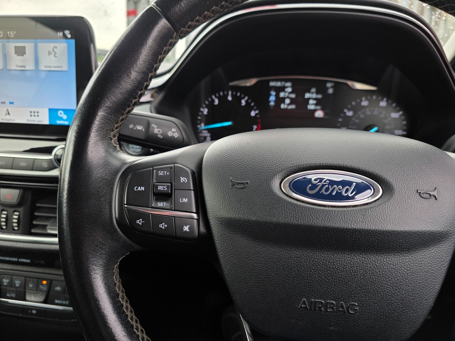 Used Ford Fiesta 2017 for sale - 76492463: Photo 37