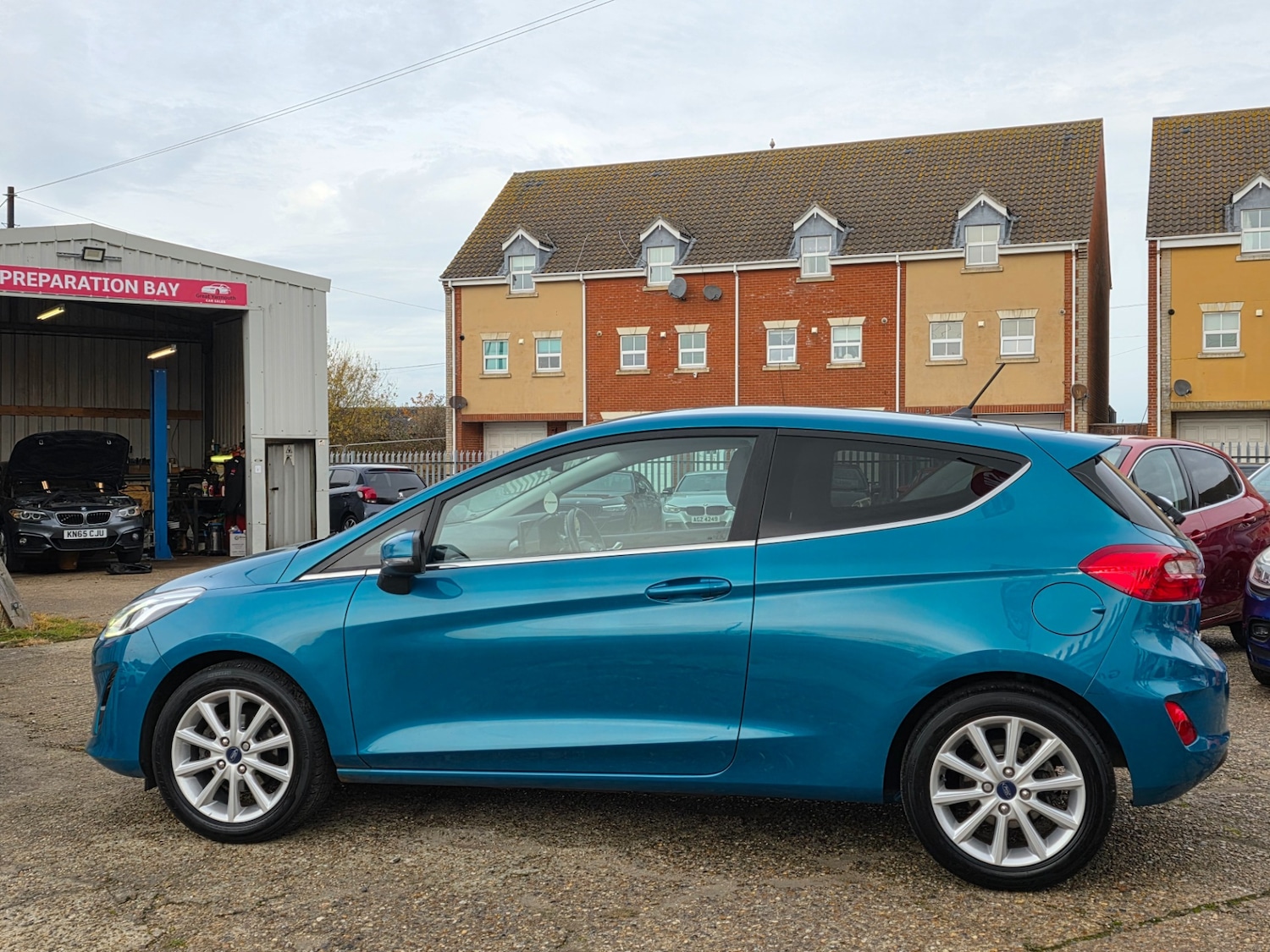 Used Ford Fiesta 2017 for sale - 76492463: Photo 7