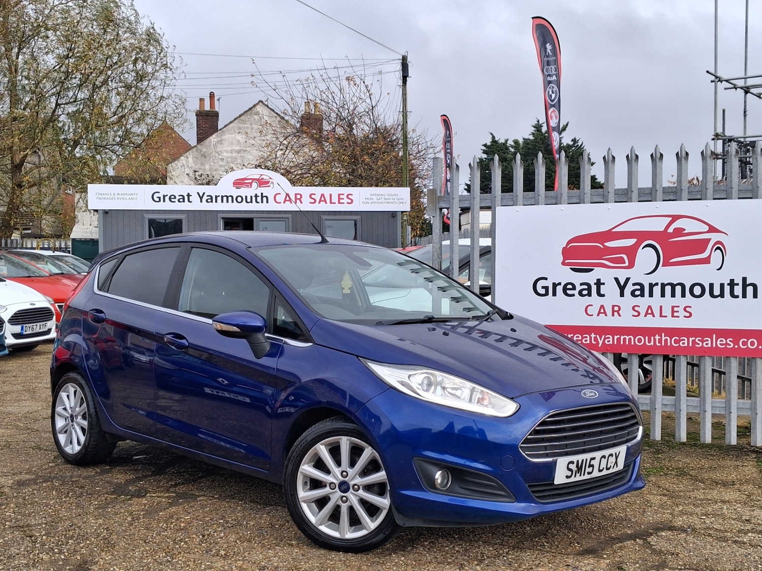 Used Ford Fiesta 2015 for sale - 76547607: Photo 1