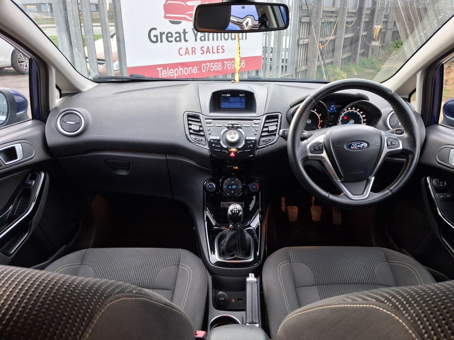 Used Ford Fiesta 2015 for sale - 76547607: Photo 17