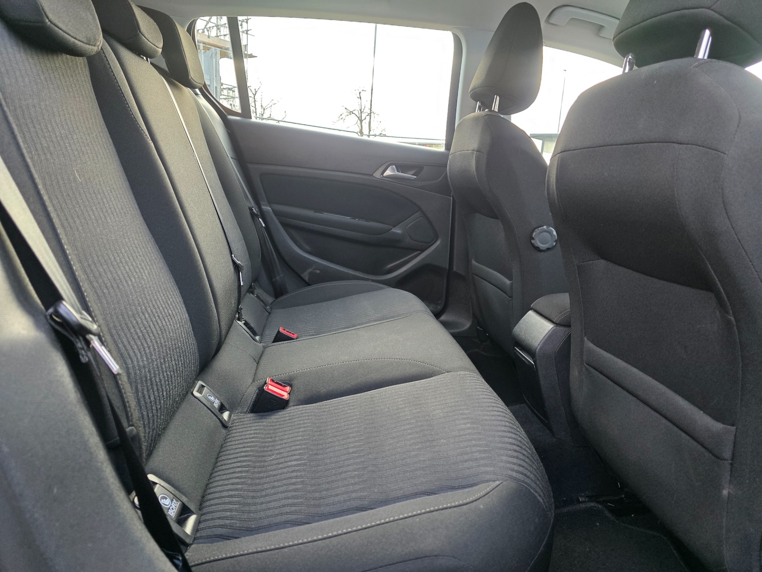 Used Peugeot 308 2015 for sale - 76863734: Photo 12