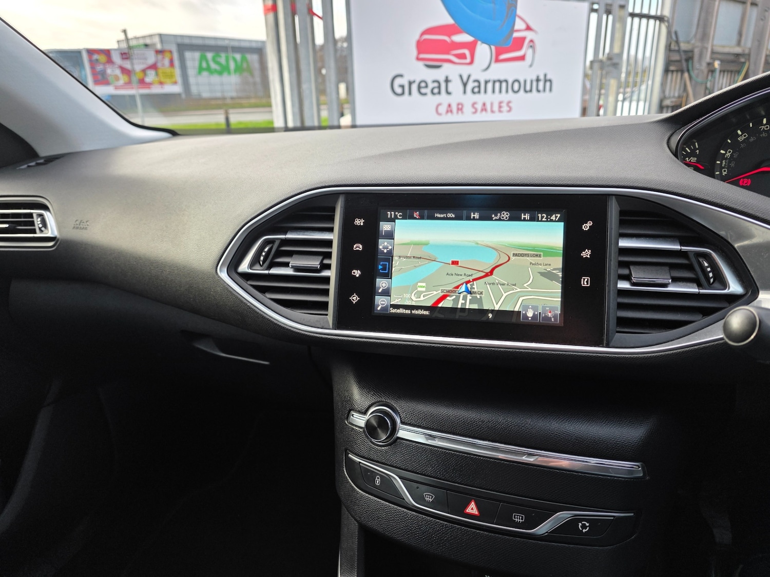 Used Peugeot 308 2015 for sale - 76863734: Photo 23