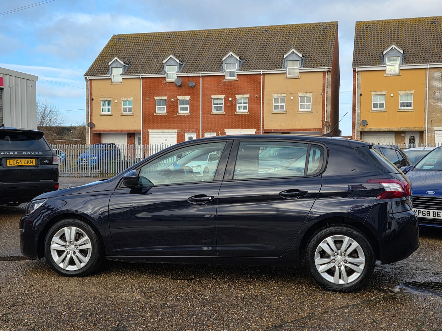 Used Peugeot 308 2015 for sale - 76863734: Photo 6