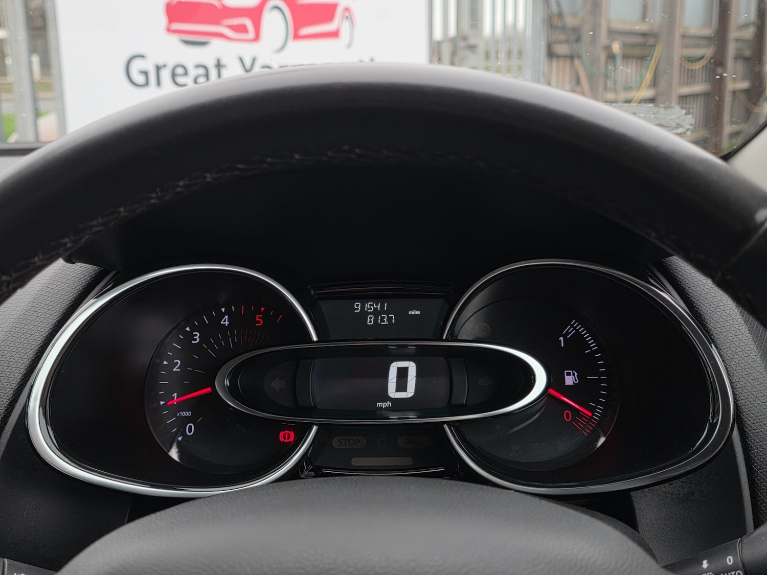 Used Renault Clio 2018 for sale - 76664910: Photo 33