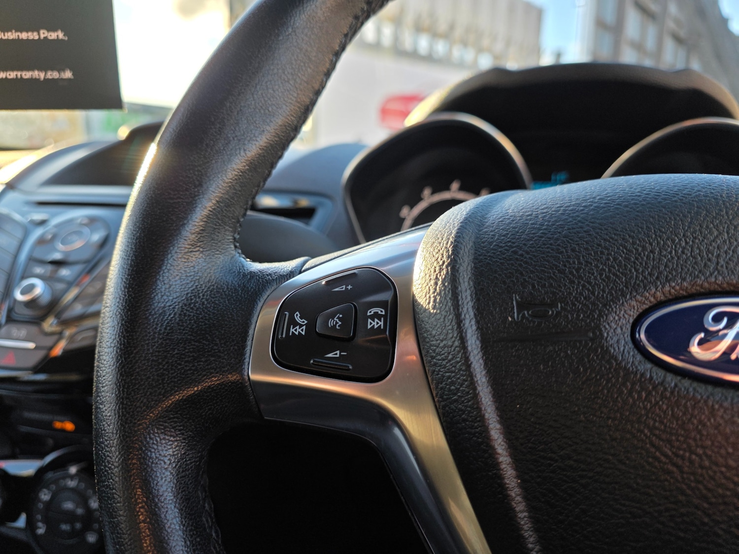 Used Ford Fiesta 2017 for sale - 76449352: Photo 32