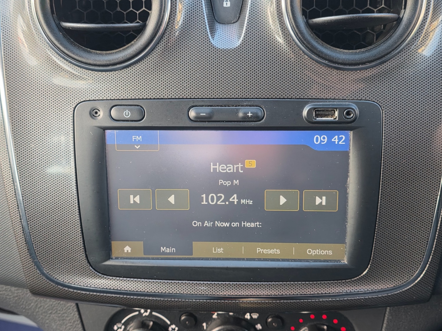 Used Dacia Sandero Stepway 2018 for sale - 76638765: Photo 21