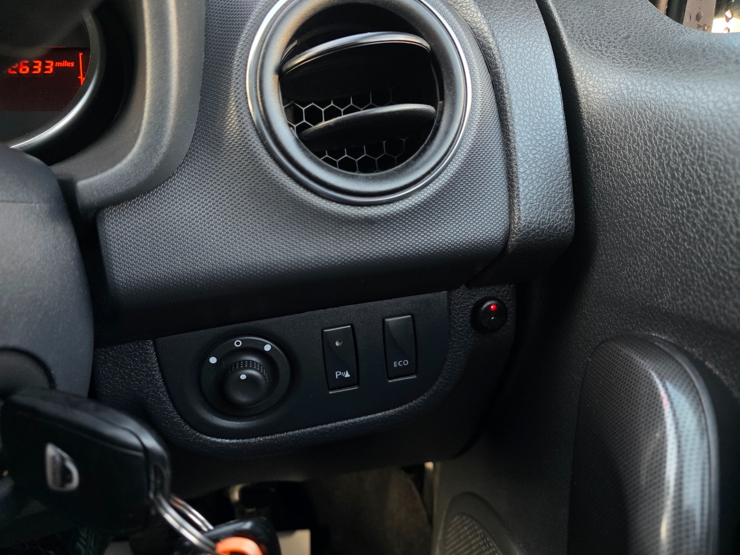 Used Dacia Sandero Stepway 2018 for sale - 76638765: Photo 25