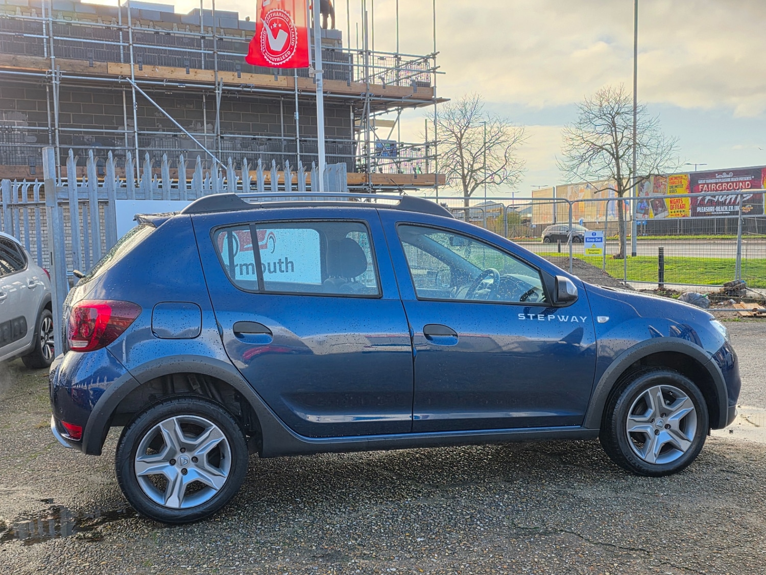 Used Dacia Sandero Stepway 2018 for sale - 76638765: Photo 3