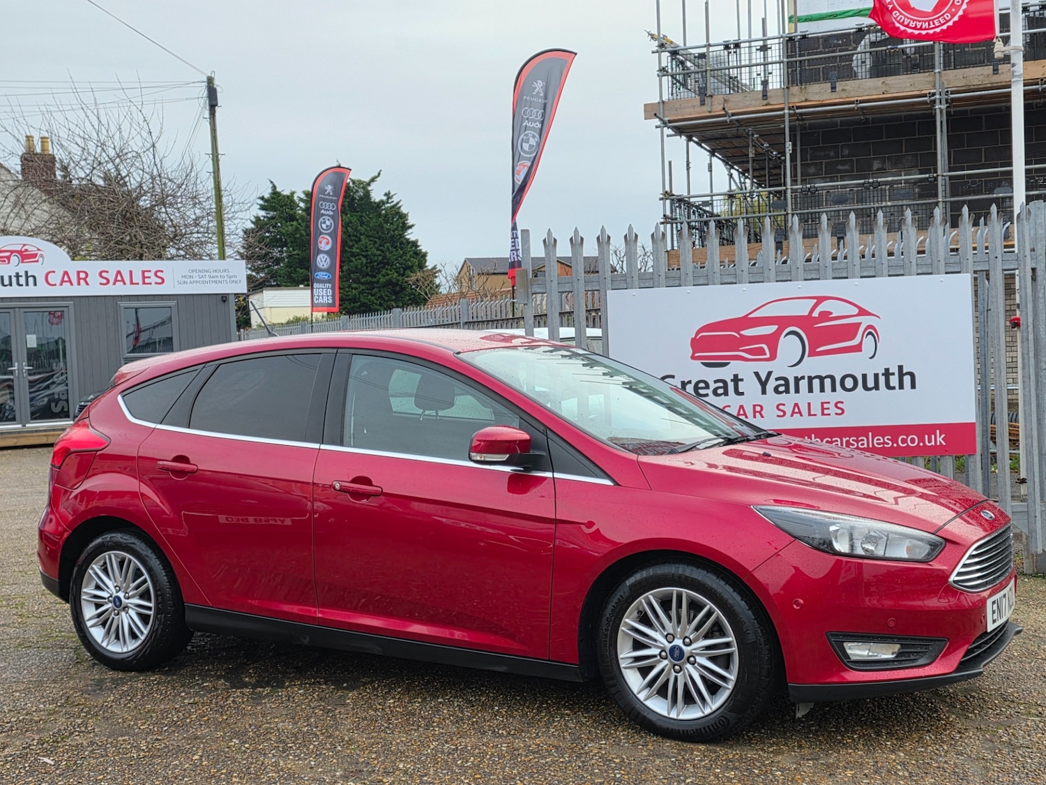 Used Ford Focus 2017 for sale - 76673161: Photo 2