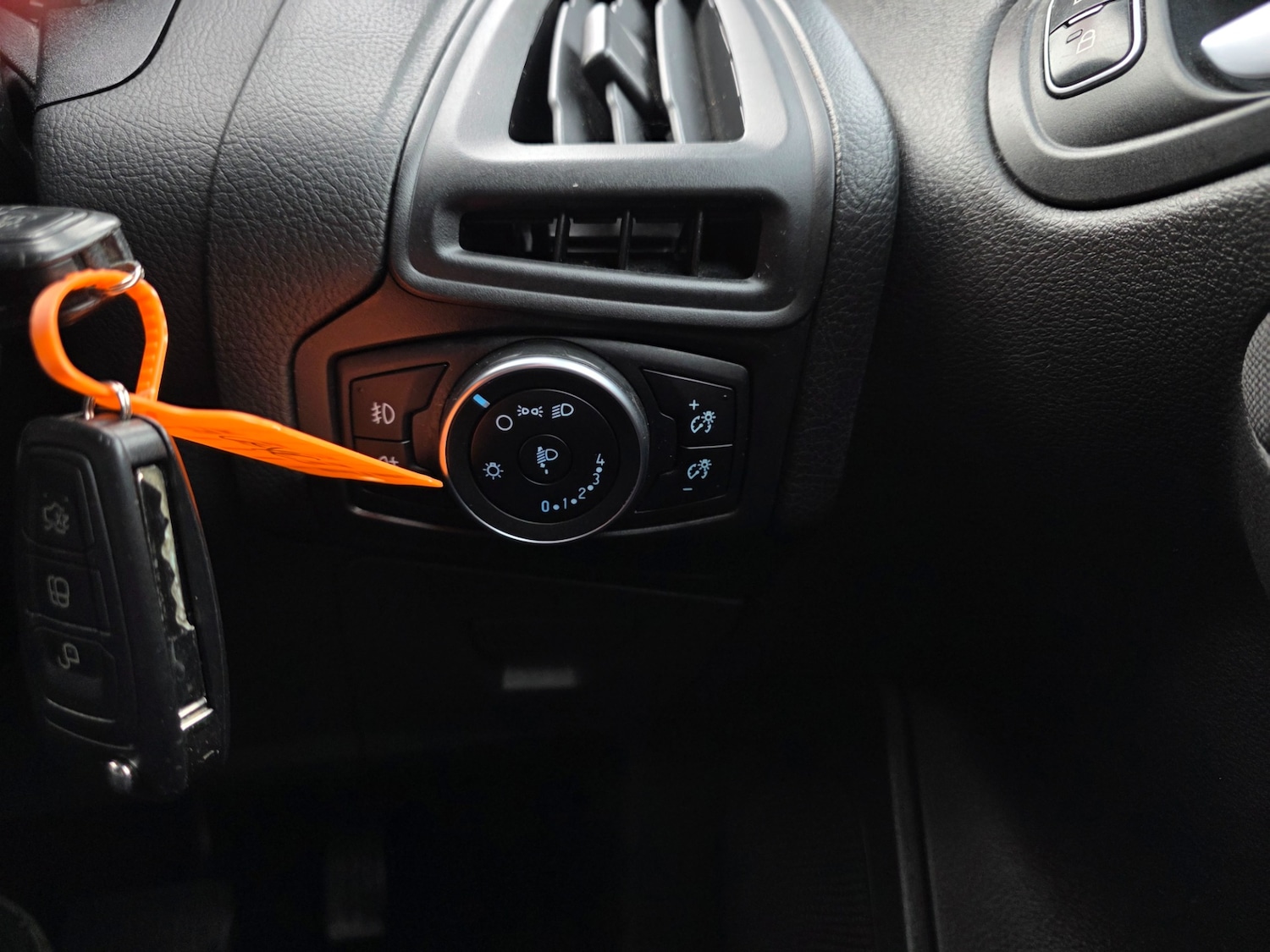 Used Ford Focus 2017 for sale - 76673161: Photo 30