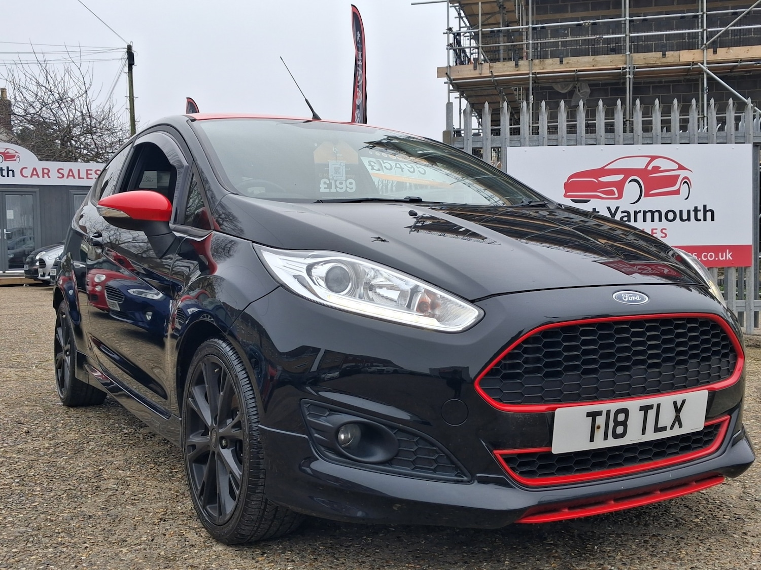 Used Ford Fiesta 2017 for sale - 77745937: Photo 2