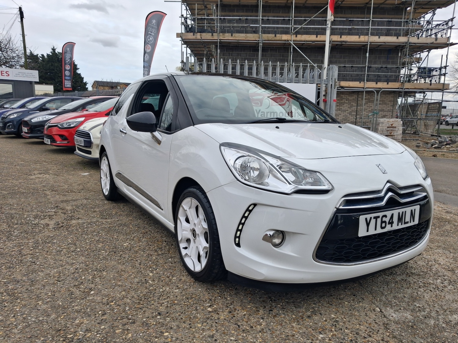 Used Citroen DS3 2014 for sale - 77915793: Photo 8