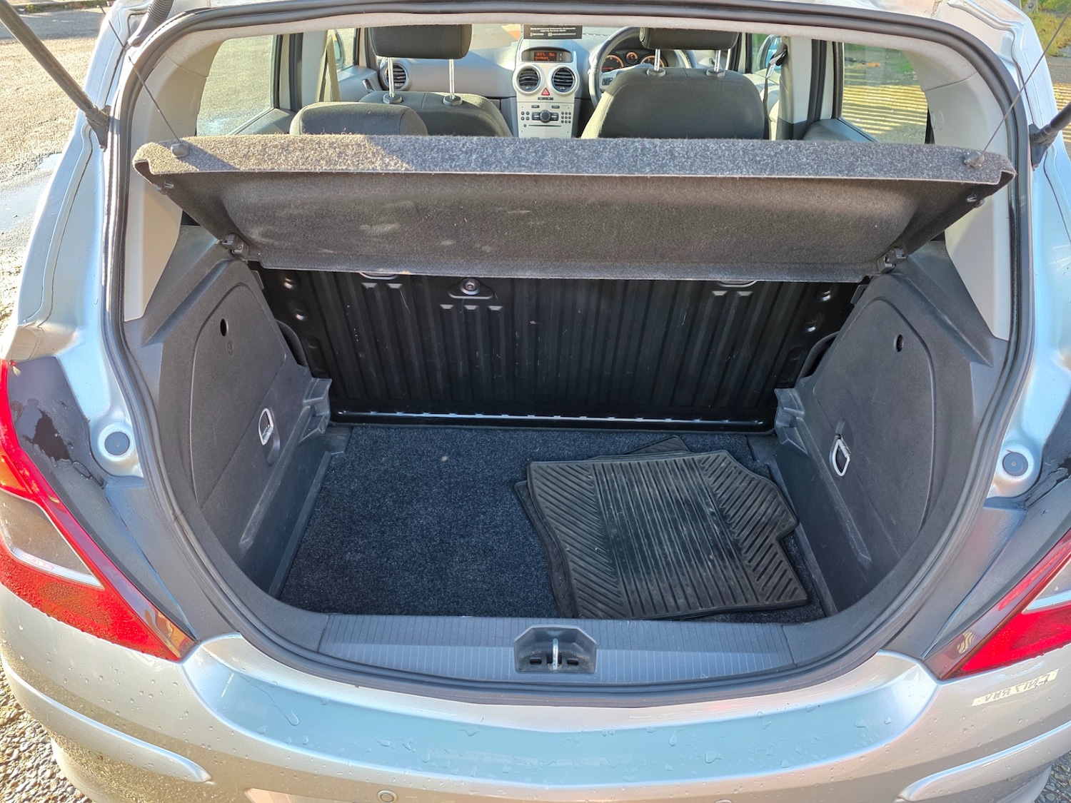 Used Vauxhall Corsa 2010 for sale - 76446369: Photo 13