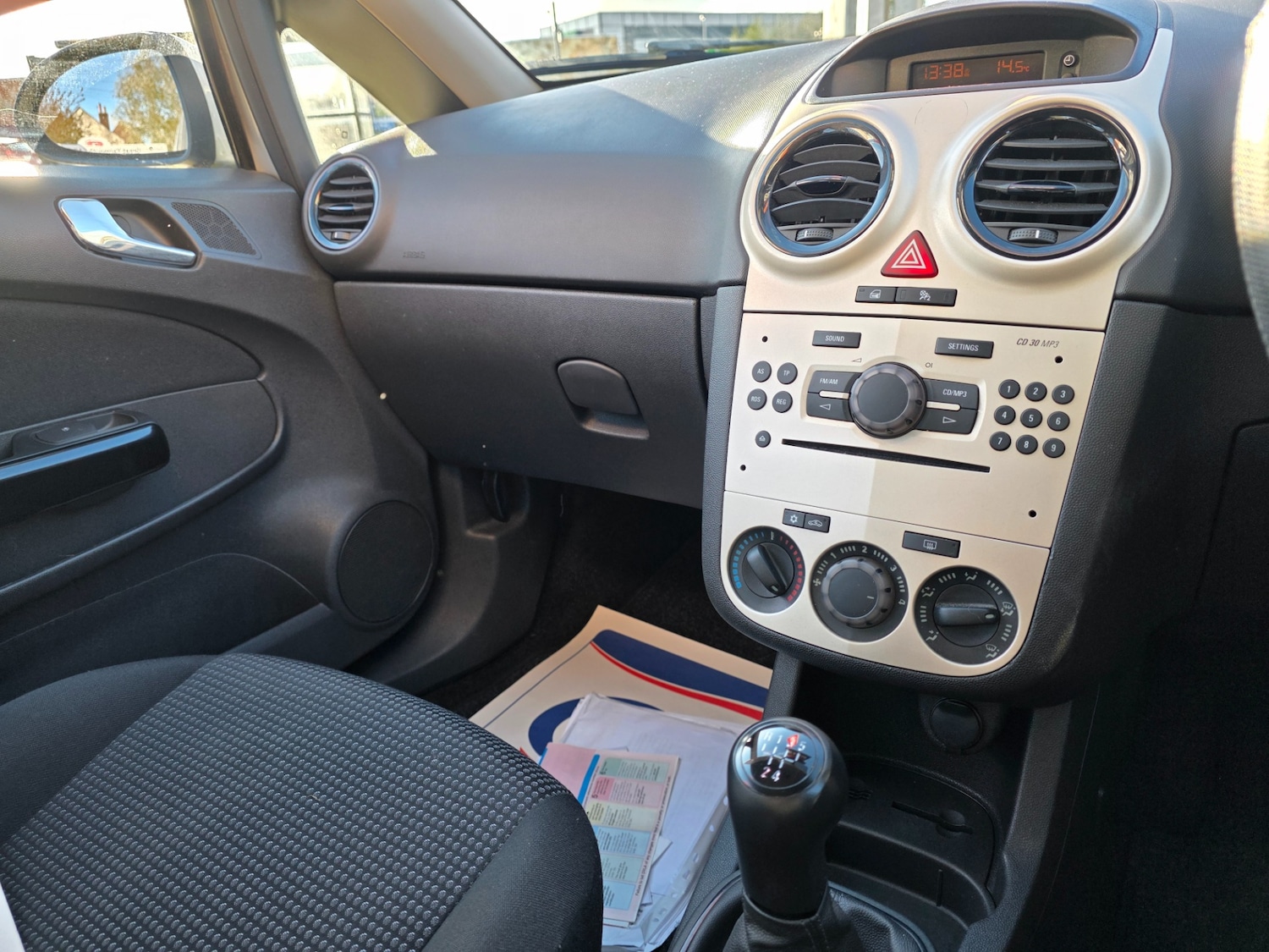 Used Vauxhall Corsa 2010 for sale - 76446369: Photo 19