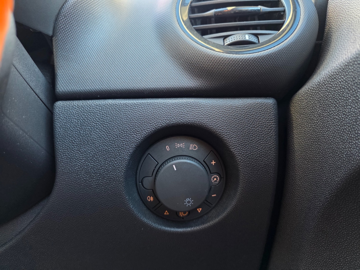 Used Vauxhall Corsa 2010 for sale - 76446369: Photo 24