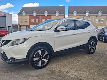 Used Nissan Qashqai 2015 for sale - 78143766: Photo