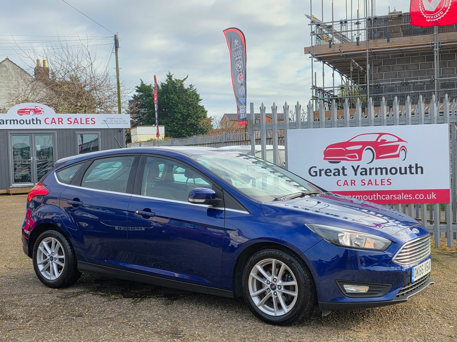 Used Ford Focus 2016 for sale - 76627337: Photo 2