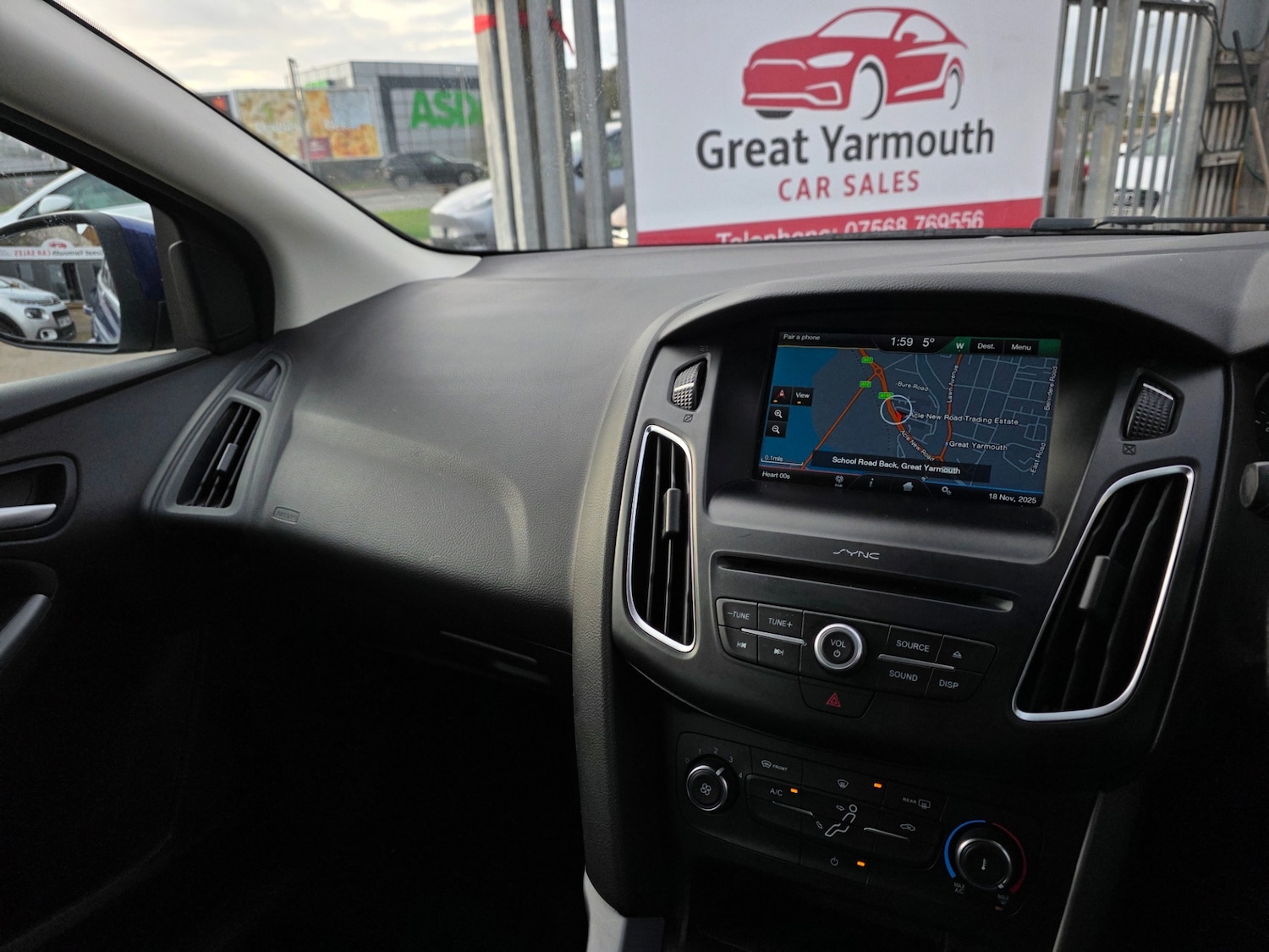 Used Ford Focus 2016 for sale - 76627337: Photo 22