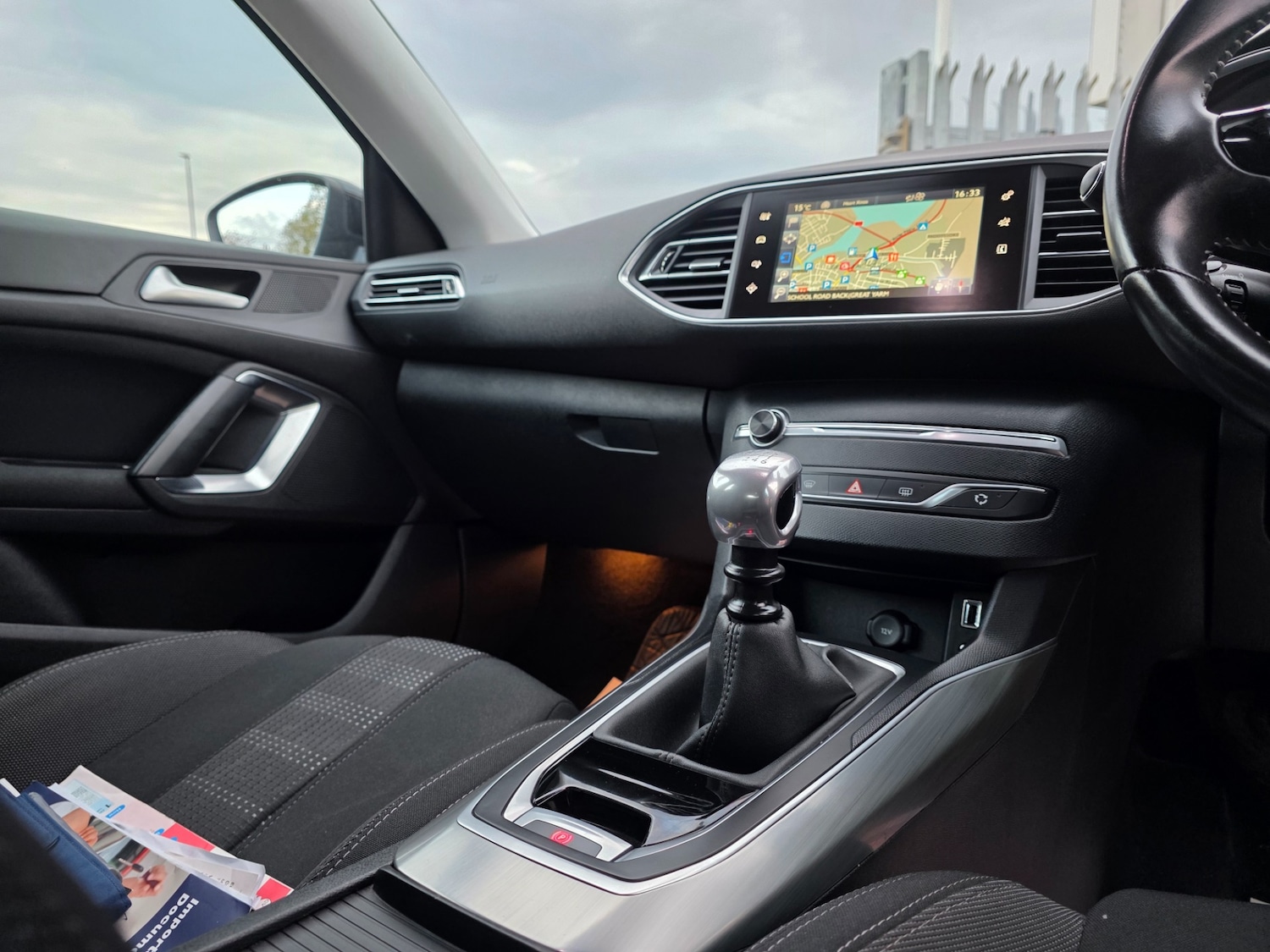 Used Peugeot 308 2015 for sale - 76482431: Photo 18