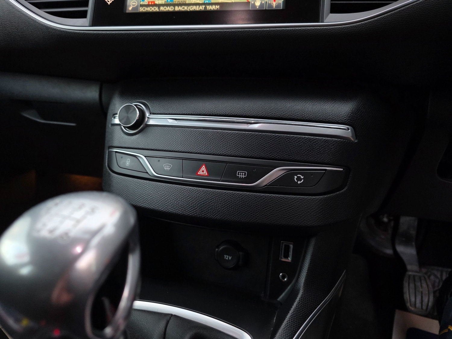 Used Peugeot 308 2015 for sale - 76482431: Photo 20