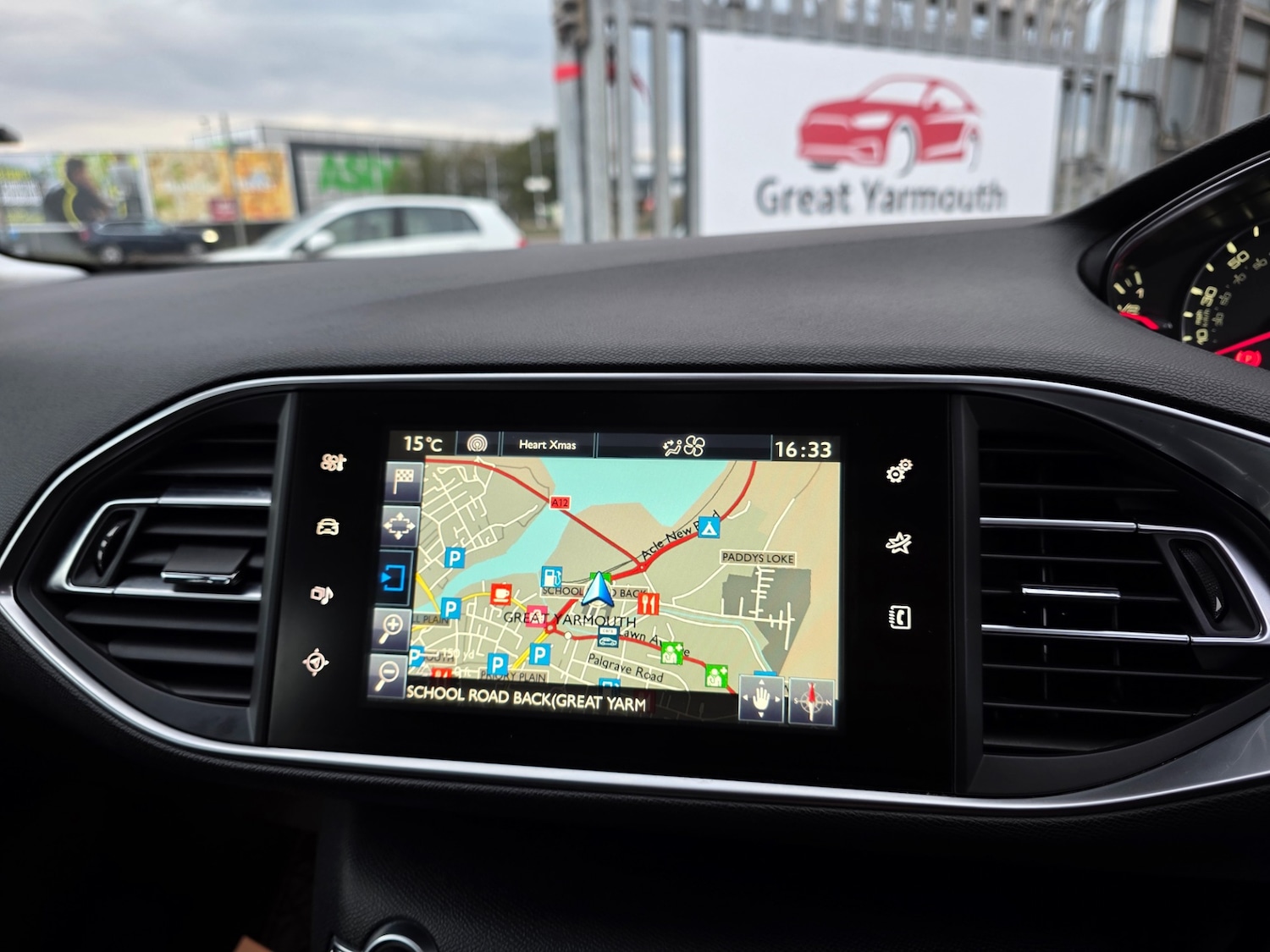 Used Peugeot 308 2015 for sale - 76482431: Photo 22