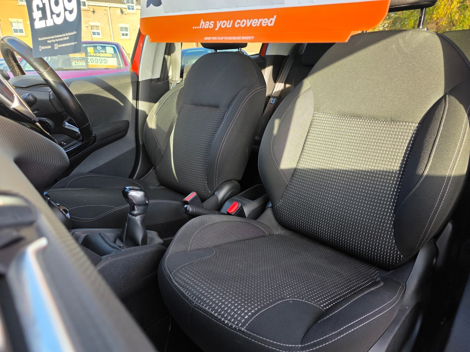 Used Peugeot 208 2015 for sale - 76440066: Photo 18