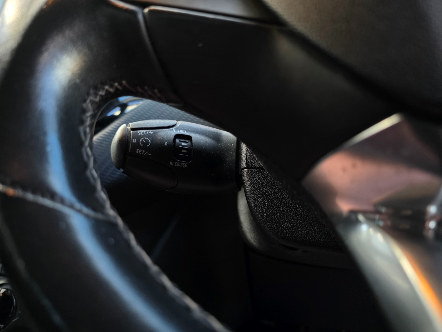 Used Peugeot 208 2015 for sale - 76440066: Photo 29