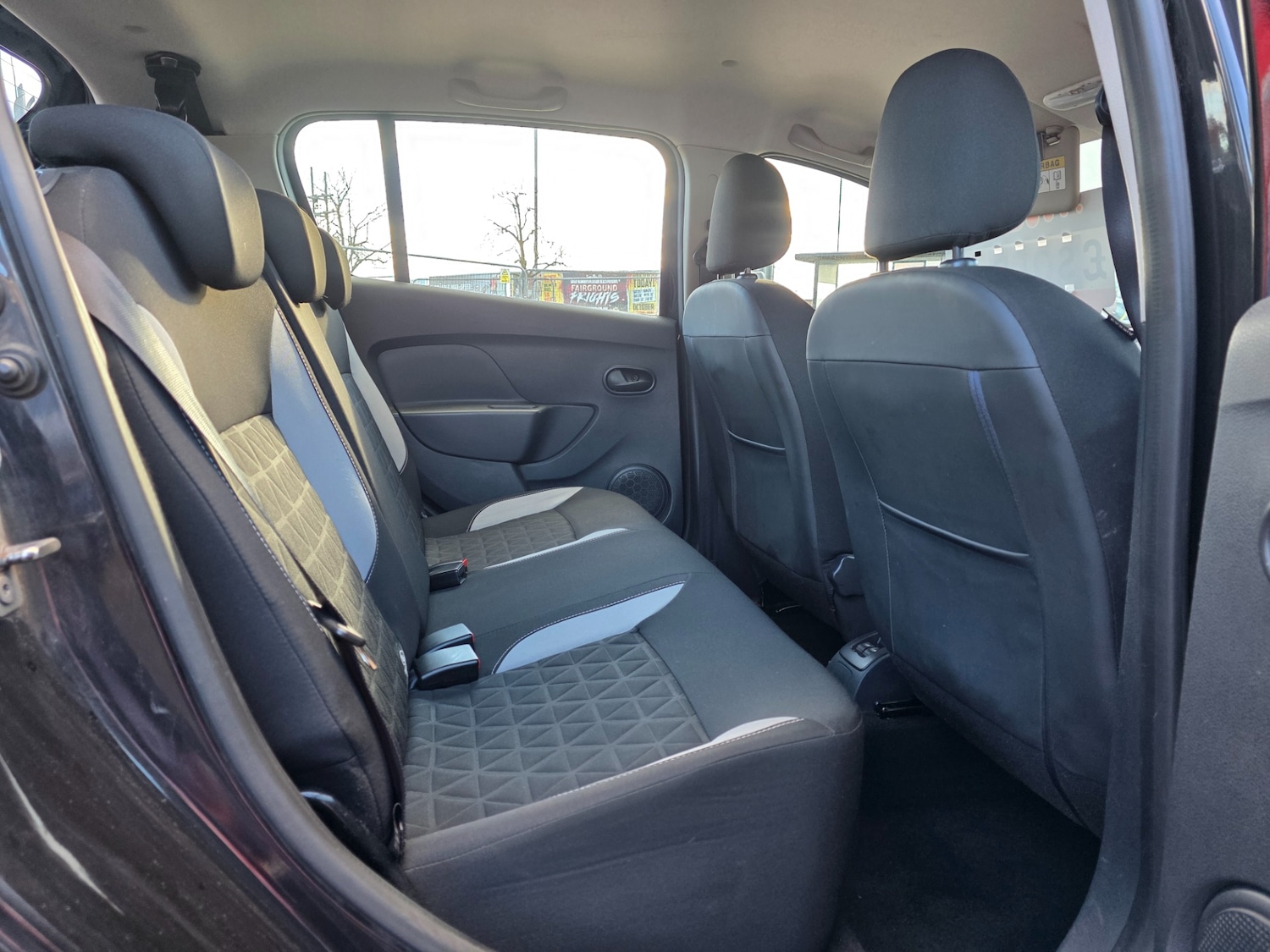 Used Dacia Sandero Stepway 2016 for sale - 76449412: Photo 13