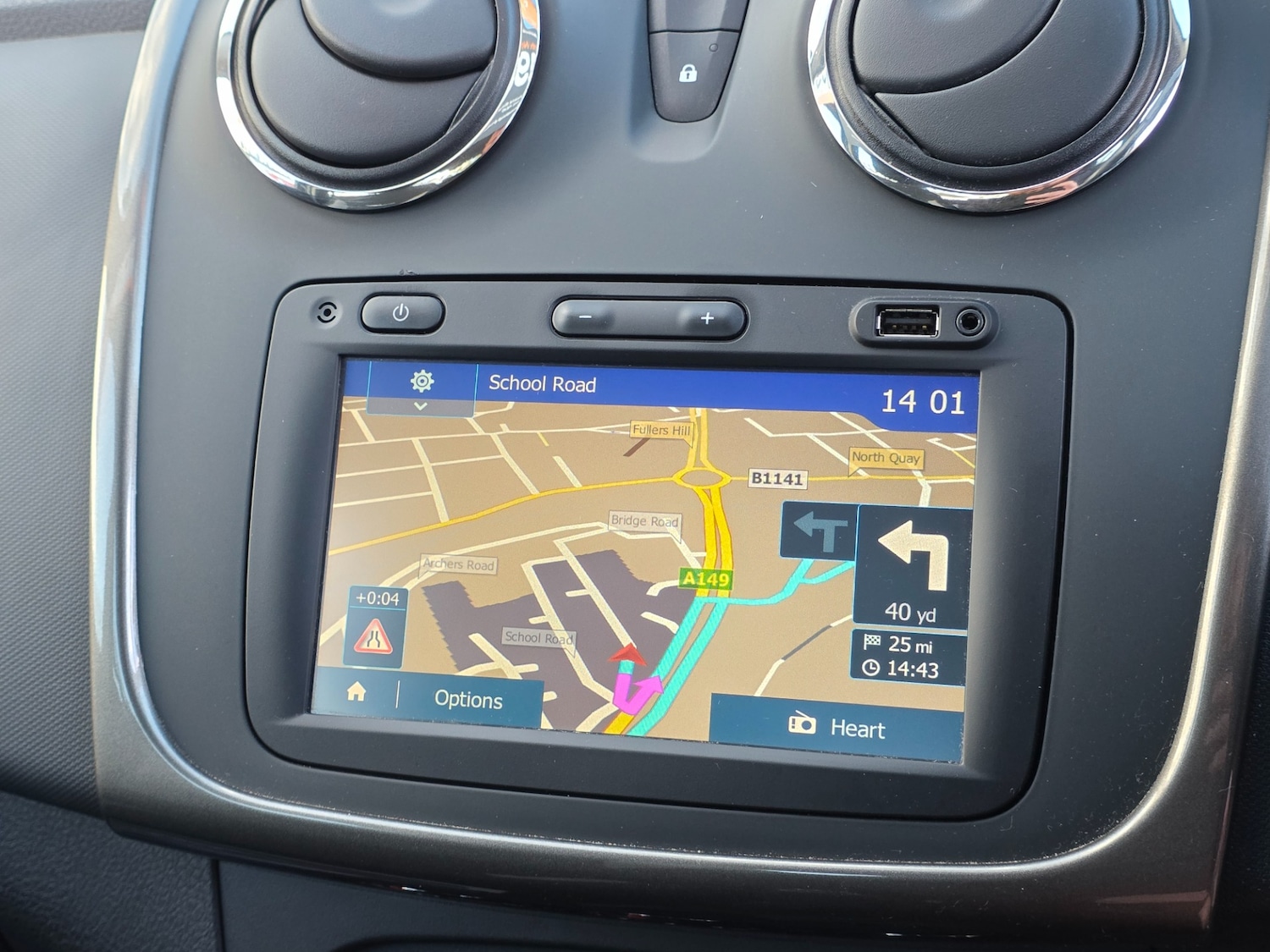 Used Dacia Sandero Stepway 2016 for sale - 76449412: Photo 23