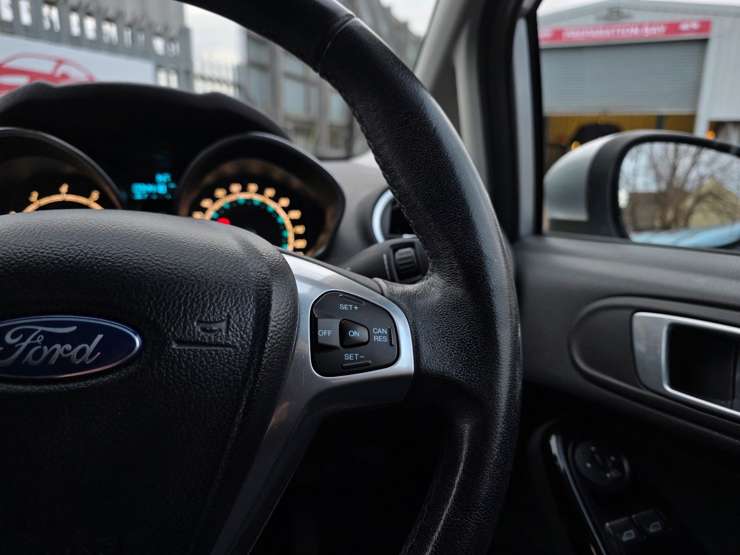 Used Ford Fiesta 2014 for sale - 76864087: Photo 28