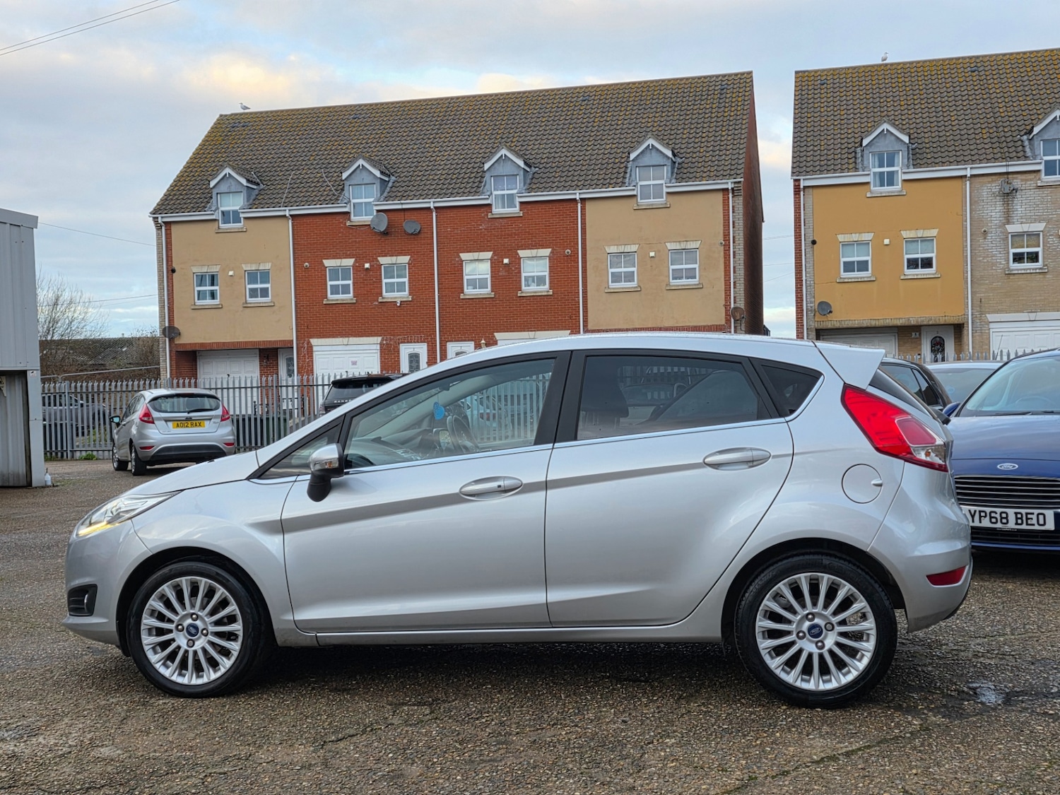 Used Ford Fiesta 2014 for sale - 76864087: Photo 7