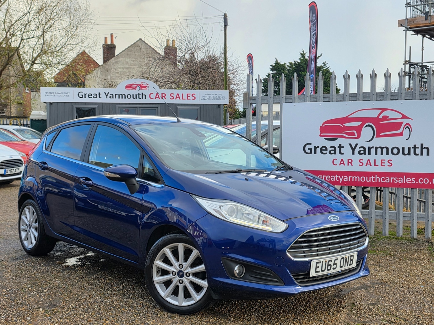Used Ford Fiesta 2015 for sale - 76640037: Photo 1