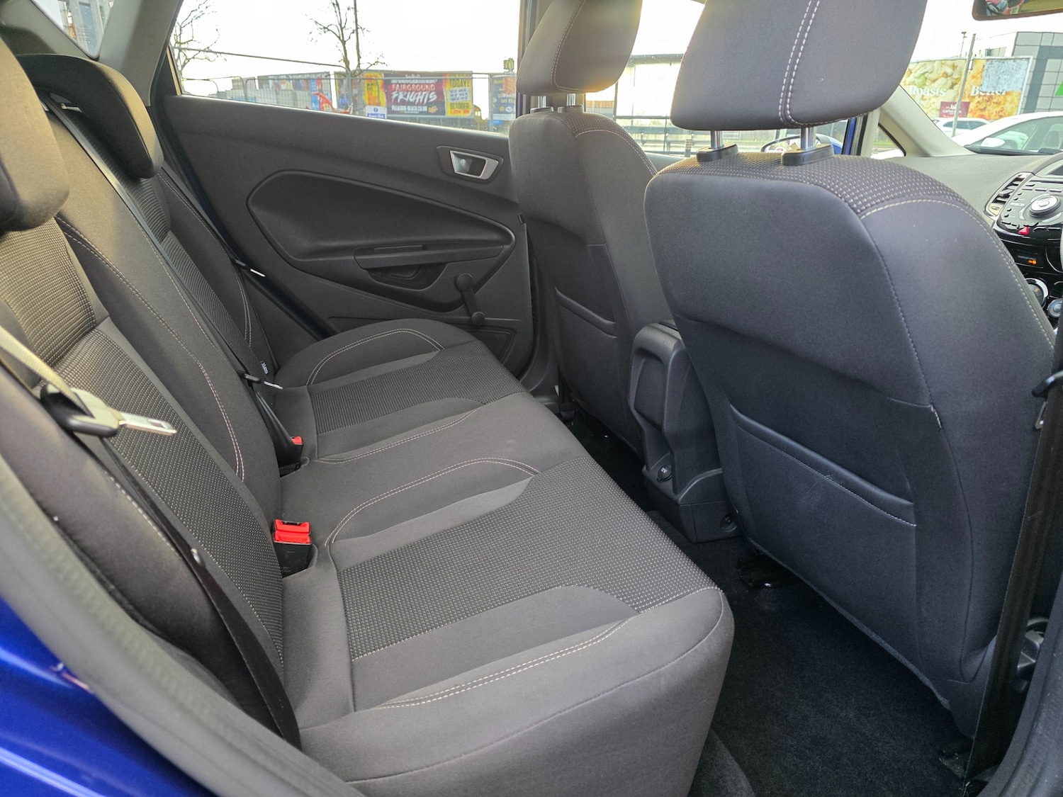 Used Ford Fiesta 2015 for sale - 76640037: Photo 12