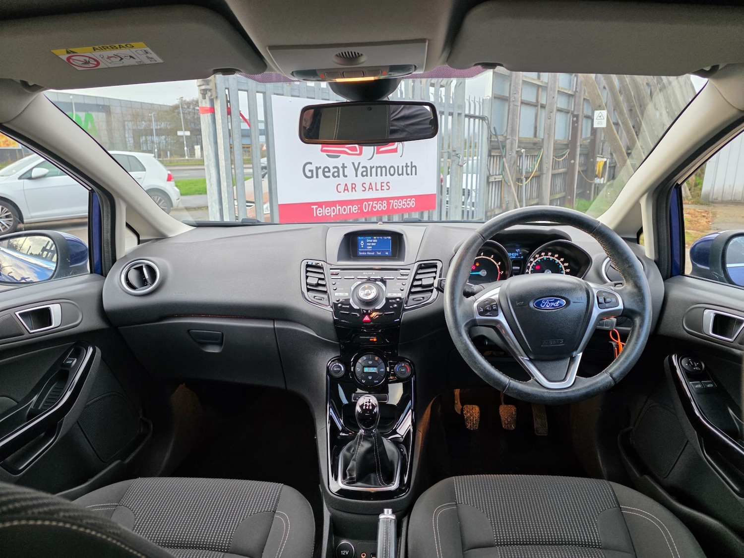 Used Ford Fiesta 2015 for sale - 76640037: Photo 16