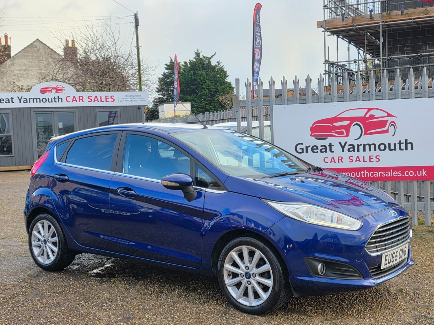 Used Ford Fiesta 2015 for sale - 76640037: Photo 2