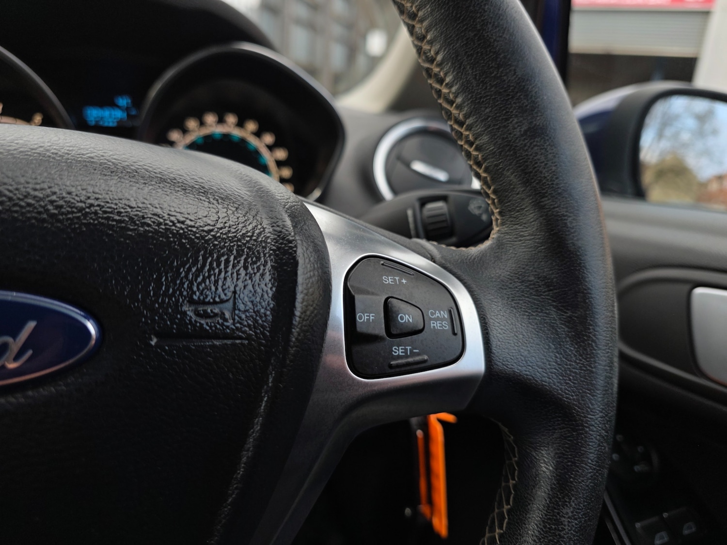 Used Ford Fiesta 2015 for sale - 76640037: Photo 31