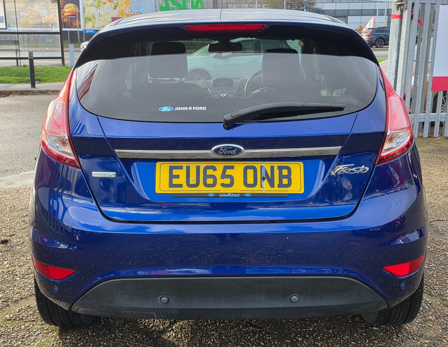 Used Ford Fiesta 2015 for sale - 76640037: Photo 5