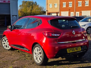 Used Renault Clio 2016 for sale - 76430843: Photo