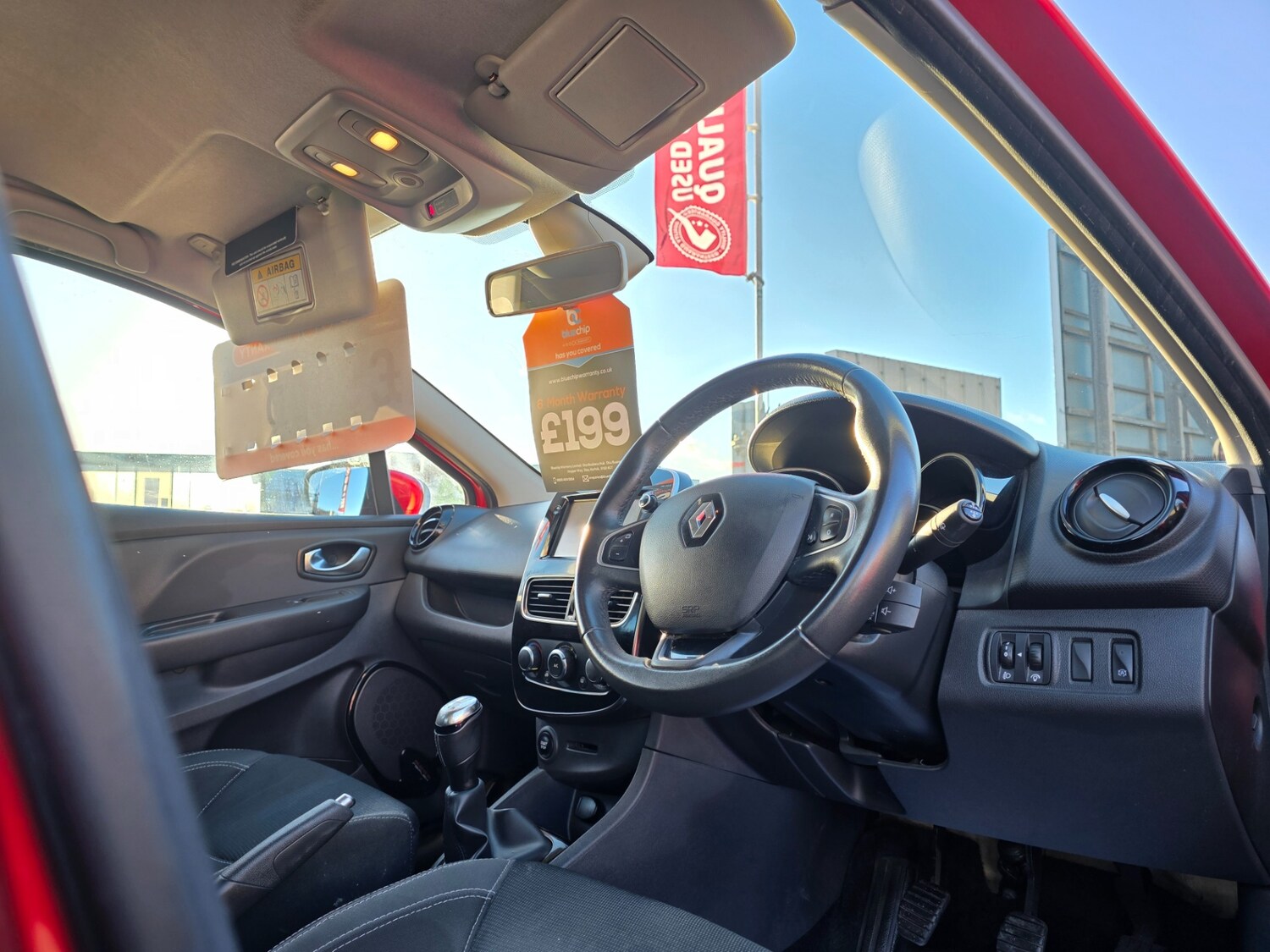 Used Renault Clio 2016 for sale - 76430843: Photo 8