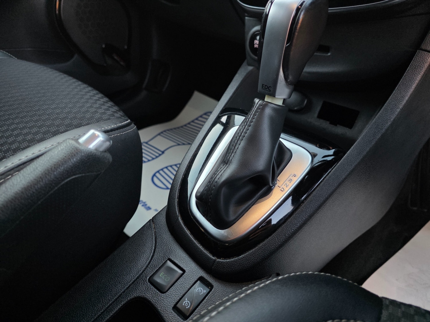 Used Renault Clio 2017 for sale - 76431175: Photo 18