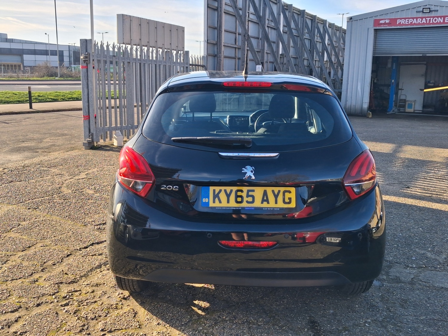 Used Peugeot 208 2015 for sale - 77745915: Photo 6