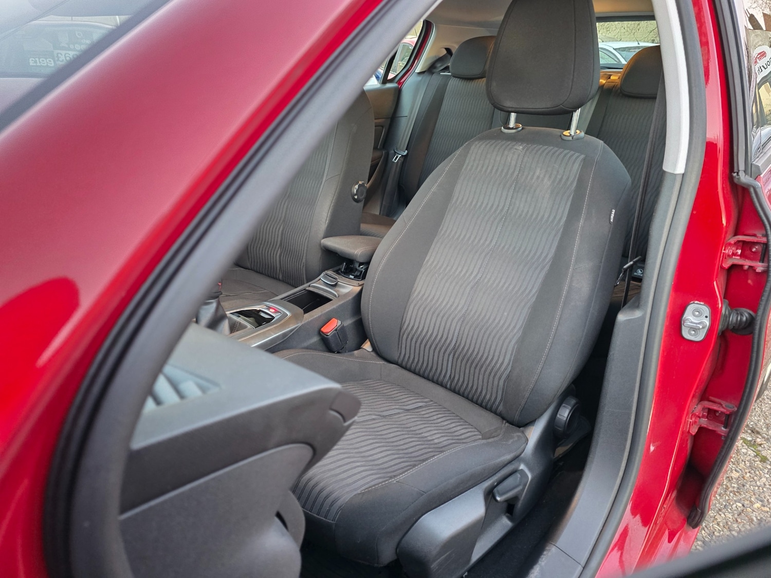 Used Peugeot 308 2014 for sale - 76605483: Photo 16