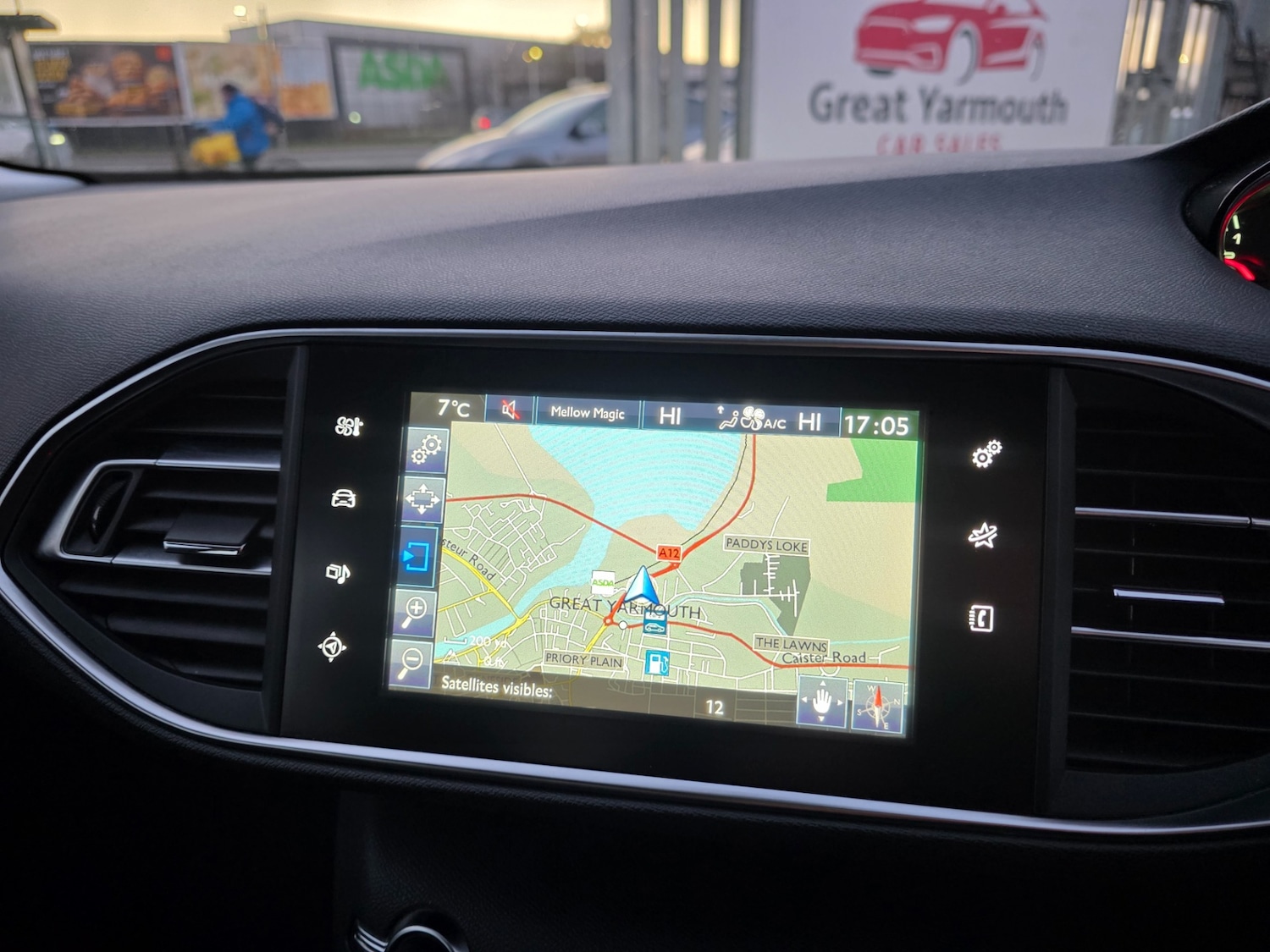 Used Peugeot 308 2014 for sale - 76605483: Photo 23